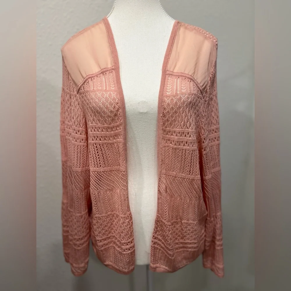 TORRID Pointelle Shrug 3/4 Sleeve Open Front Sweater EUC - Picture 3 of 11